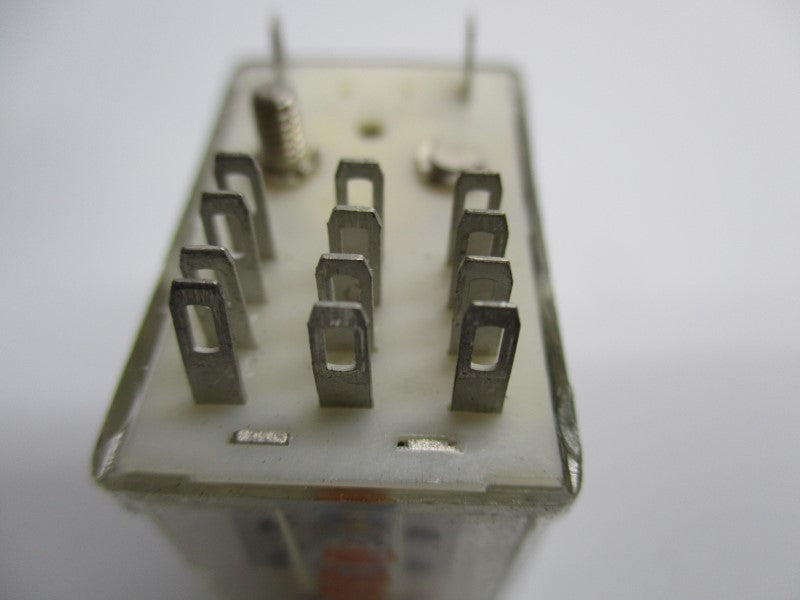 POTTER & BRUMFIELD R10-E1X4-V185 12VDC 5A UNMP