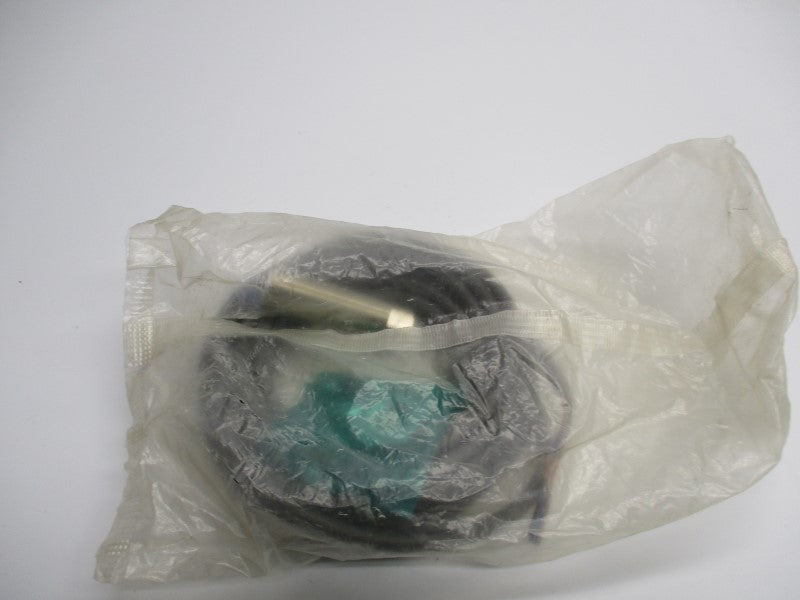 OMRON E2E2-X5B1 NSMP