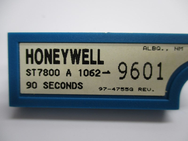 HONEYWELL ST7800A1062 90S UNMP