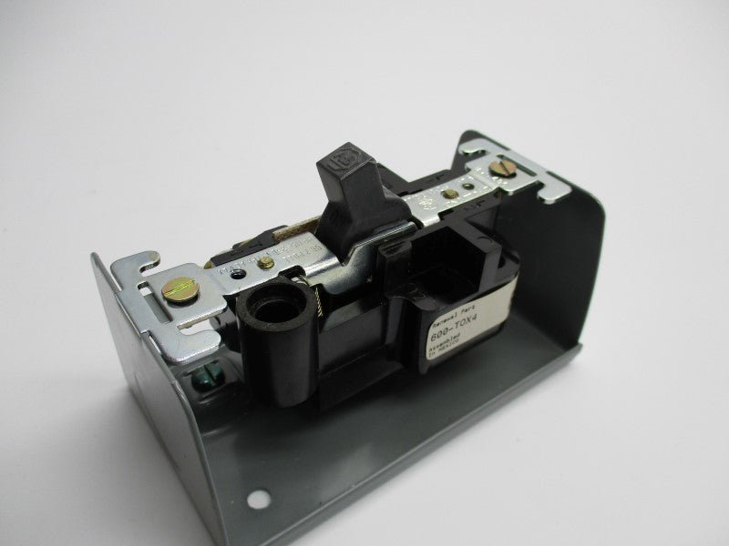 ALLEN BRADLEY 600-TAX4 SER. B NSNP