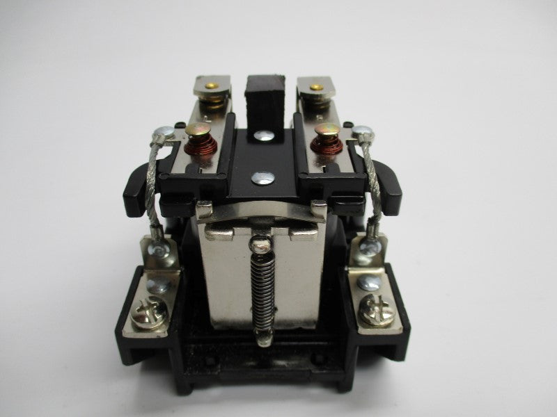 ALLEN BRADLEY 700-HG42A1-6 SER. A NSNP
