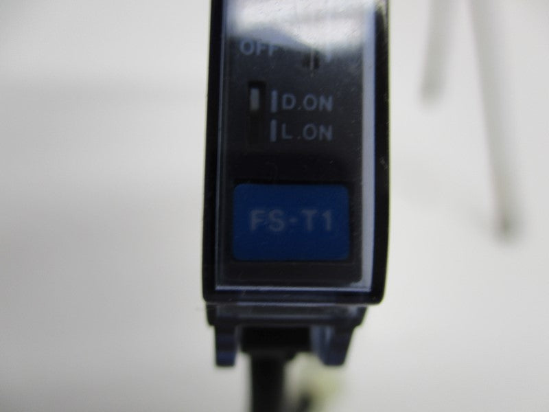 KEYENCE FS-T1 UNMP