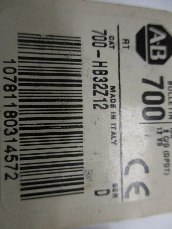 ALLEN BRADLEY 700-HB32Z12 SER. D NSMP