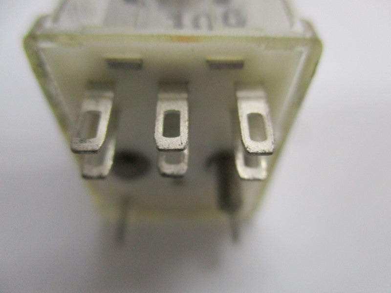 POTTER & BRUMFIELD R10-E1-Y2-V185 12VDC 2A UNMP