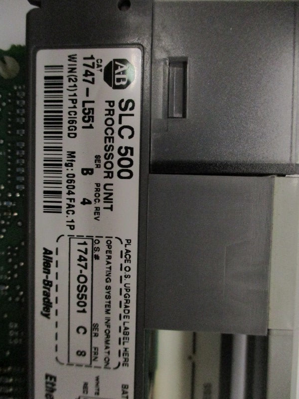 ALLEN BRADLEY 1747-L551 SER. B F/W 8 (NO KEY) (REPAIRED) UNMP