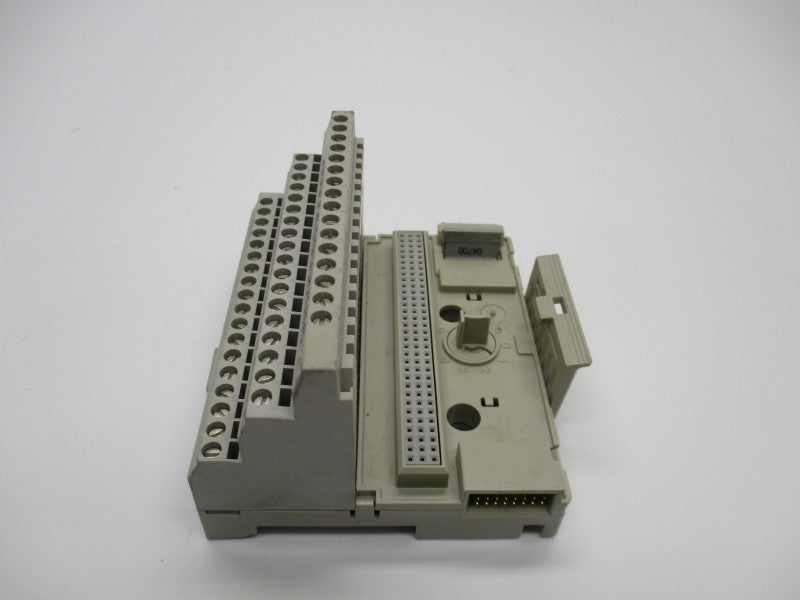 ALLEN BRADLEY 1794-TB3 SER. A UNMP