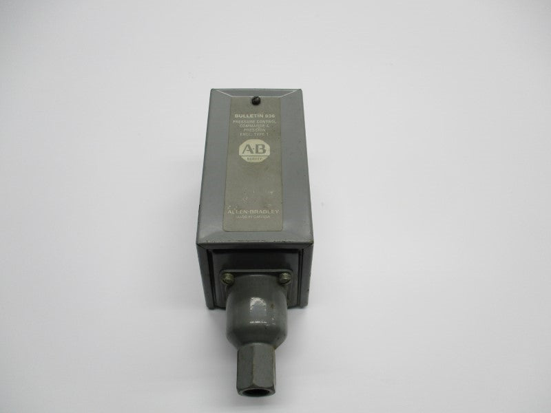 ALLEN BRADLEY 836-C7 SER. CA UNMP