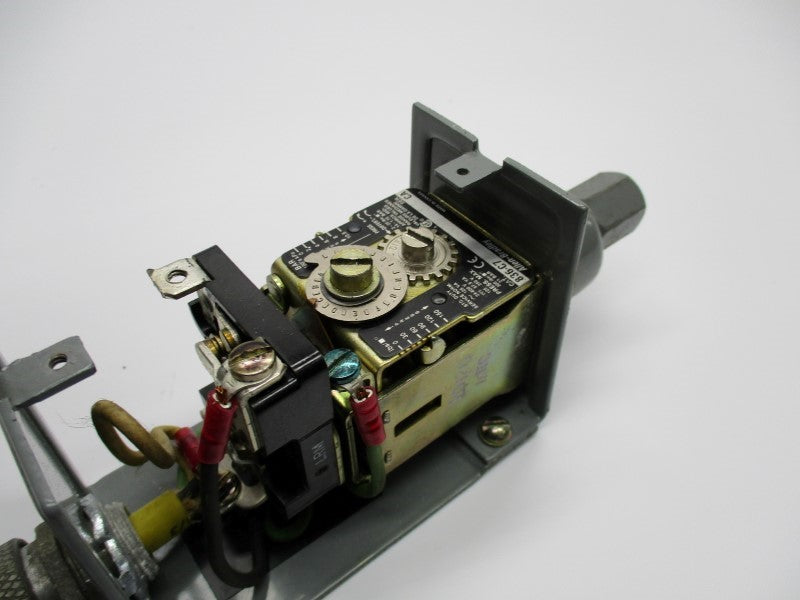 ALLEN BRADLEY 836-C7 SER. CA UNMP