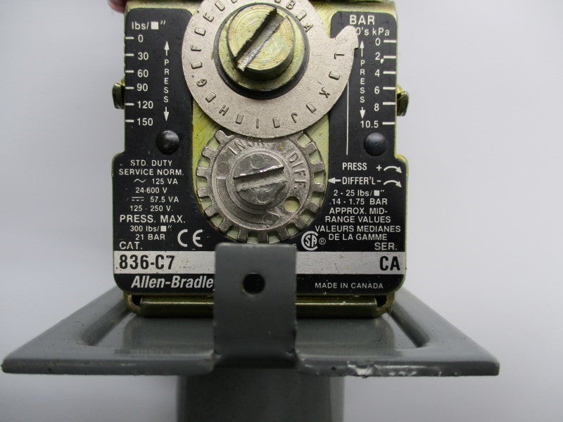 ALLEN BRADLEY 836-C7 SER. CA UNMP