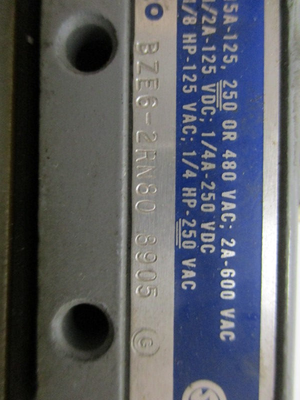 MICRO SWITCH BZE6-2RN80 (GREY) UNMP