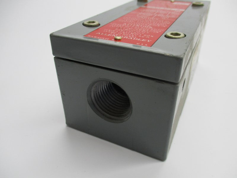 ALLEN BRADLEY 802XR-AF7 SER. A (AS PICTURED) NSNP
