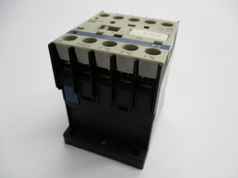 TELEMECANIQUE LC1K0610B7 24VDC UNMP