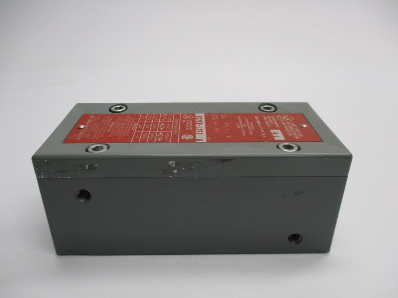 INDUSTRIAL SPARE PART 802XR-L2F7 SER. A (AS PICTURED) NSNP