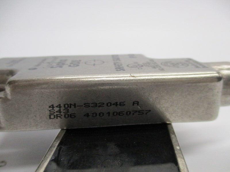 ALLEN BRADLEY 440N-S32046 SER. A (AS PICTURED) NSMP