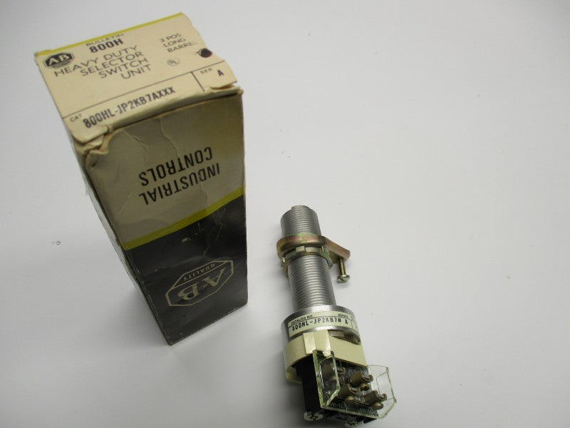ALLEN BRADLEY 800HL-JP2KB7AXXX SER. (AS PICTURED) NSMP