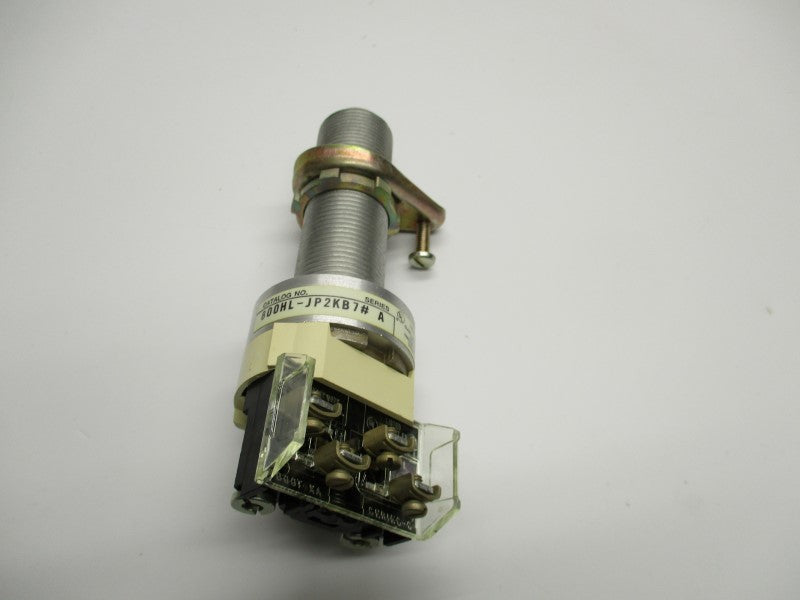ALLEN BRADLEY 800HL-JP2KB7AXXX SER. (AS PICTURED) NSMP