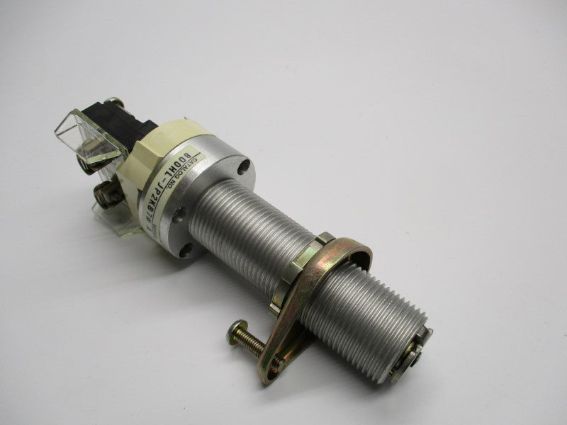 ALLEN BRADLEY 800HL-JP2KB7AXXX SER. (AS PICTURED) NSMP