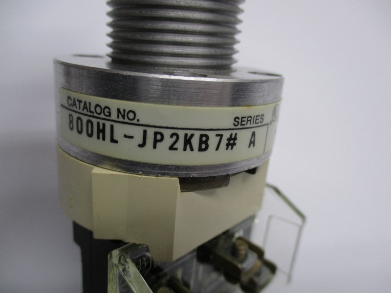 ALLEN BRADLEY 800HL-JP2KB7AXXX SER. (AS PICTURED) NSMP