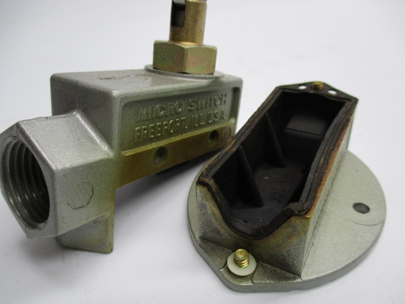 MICRO SWITCH BZV6-2RQ8 (GREY) UNMP