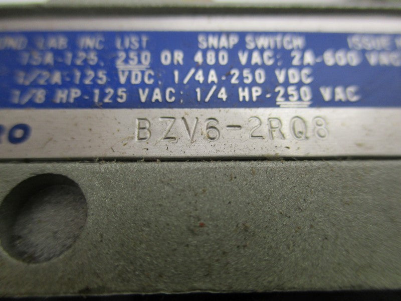 MICRO SWITCH BZV6-2RQ8 (GREY) UNMP