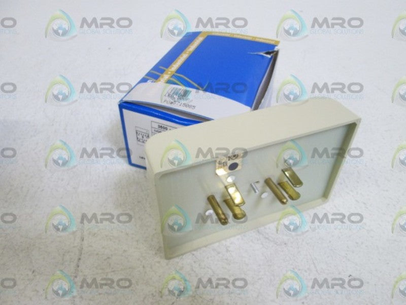 LEVITON 6 OUTLET PLUG IN PROTECTOR 3500-P (IVORY) *NEW IN BOX*