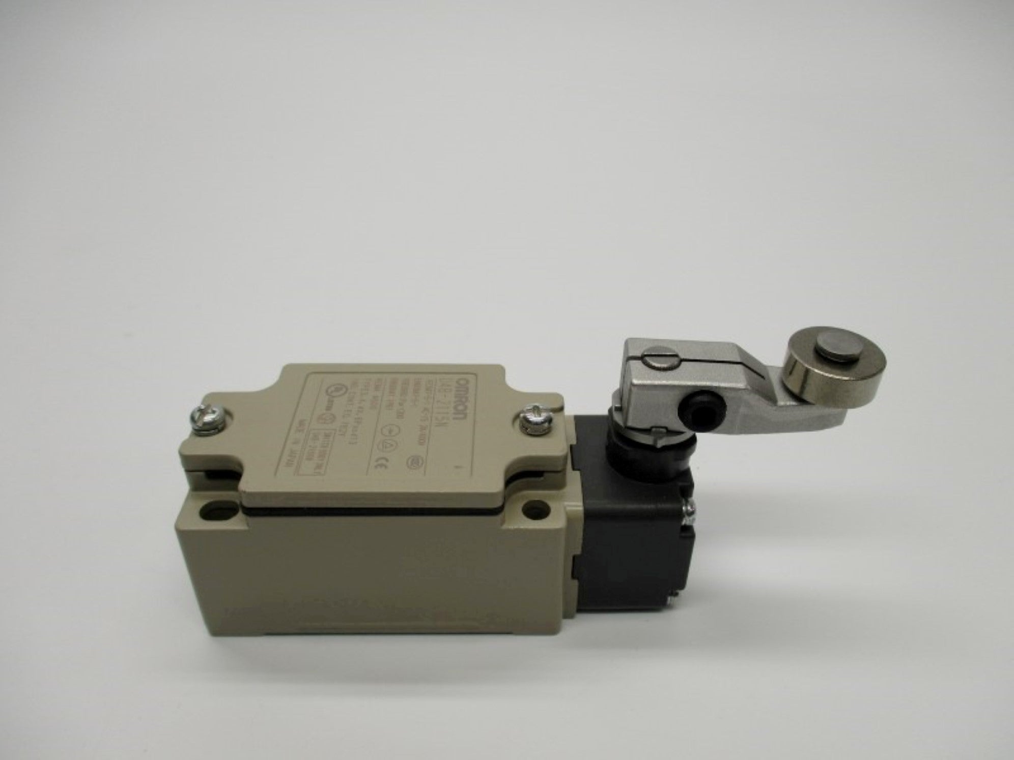 OMRON D4B-2115N NSMP