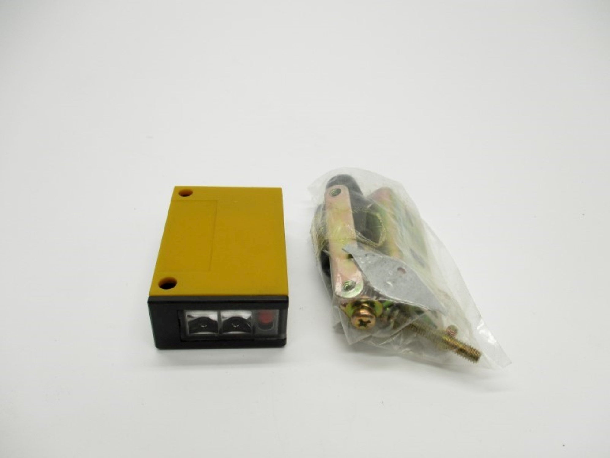 OMRON E3E-DS20Y1 NSMP