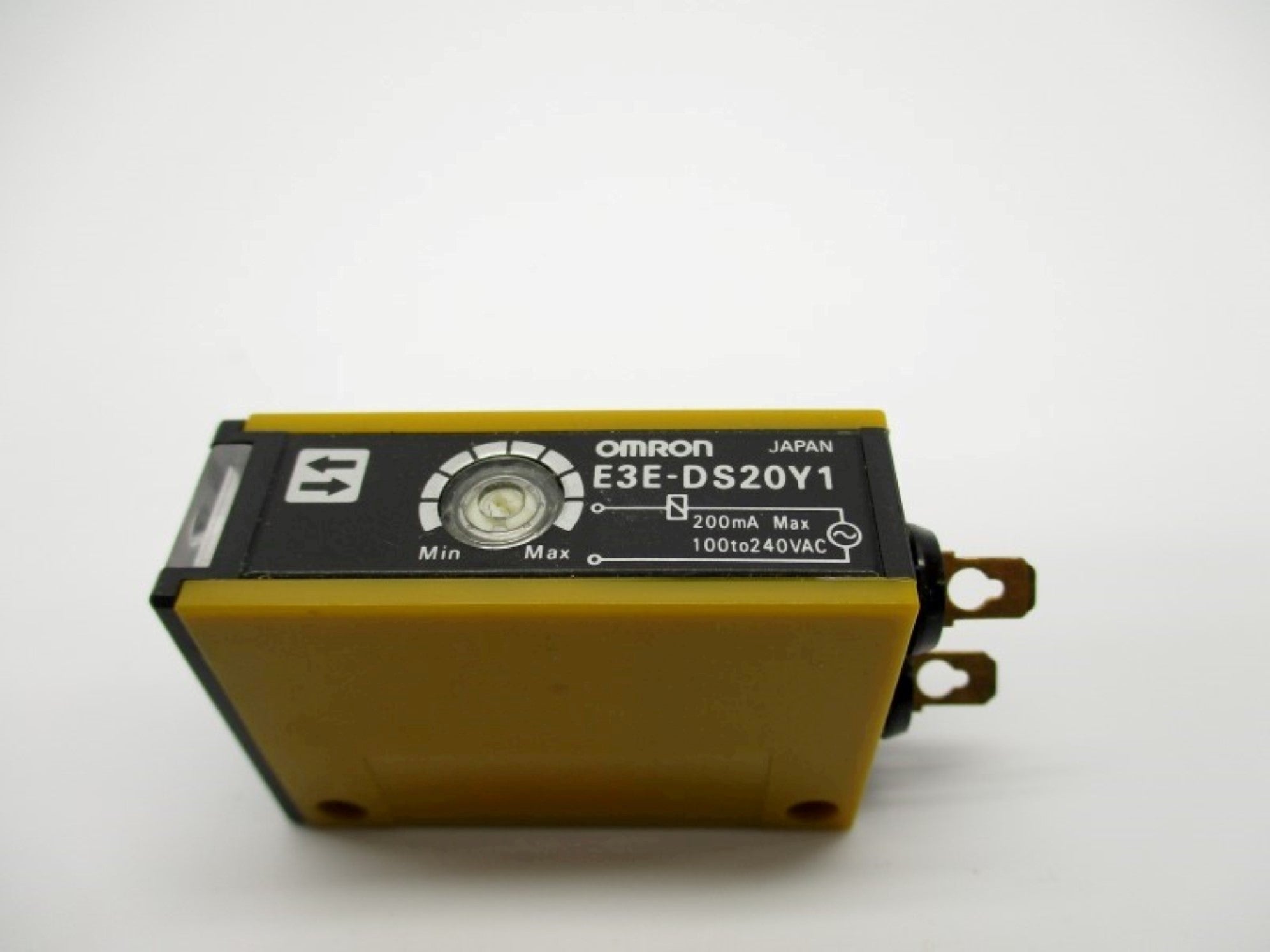 OMRON E3E-DS20Y1 NSMP