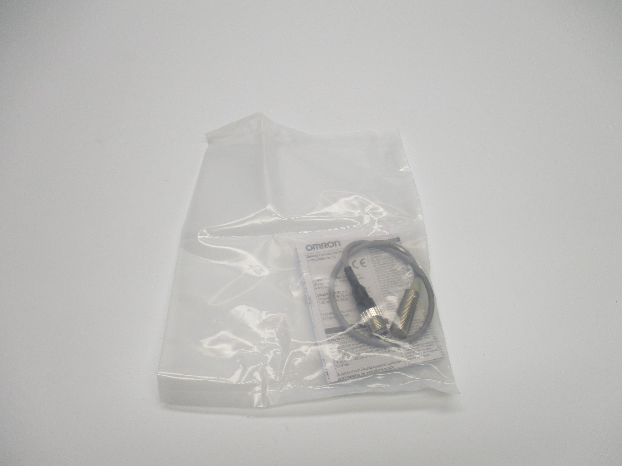 OMRON E2E-X3D1-M1J-T NSMP