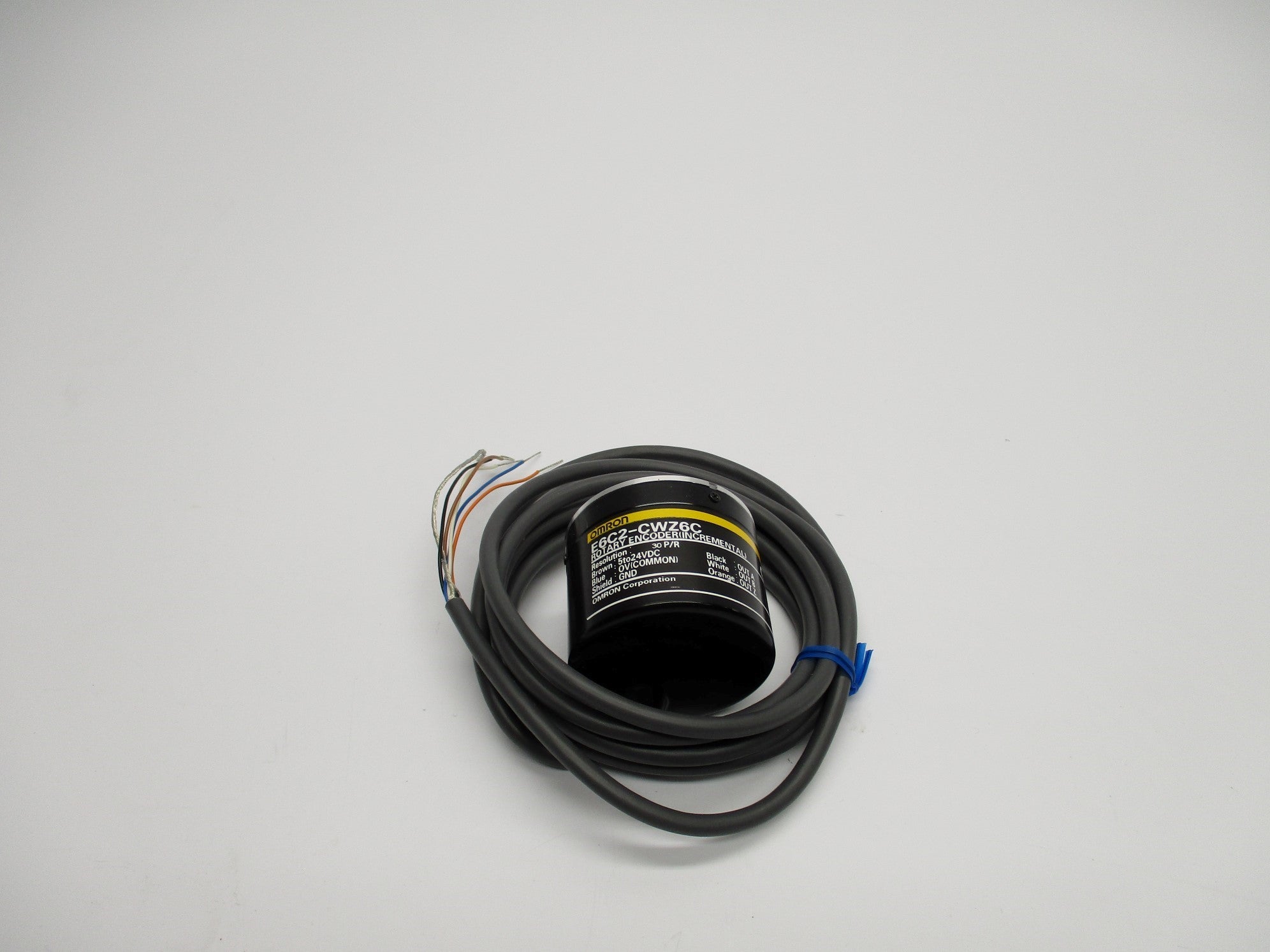 OMRON E6C2-CWZ6C 5-24VDC 30P/R 2M NSMP