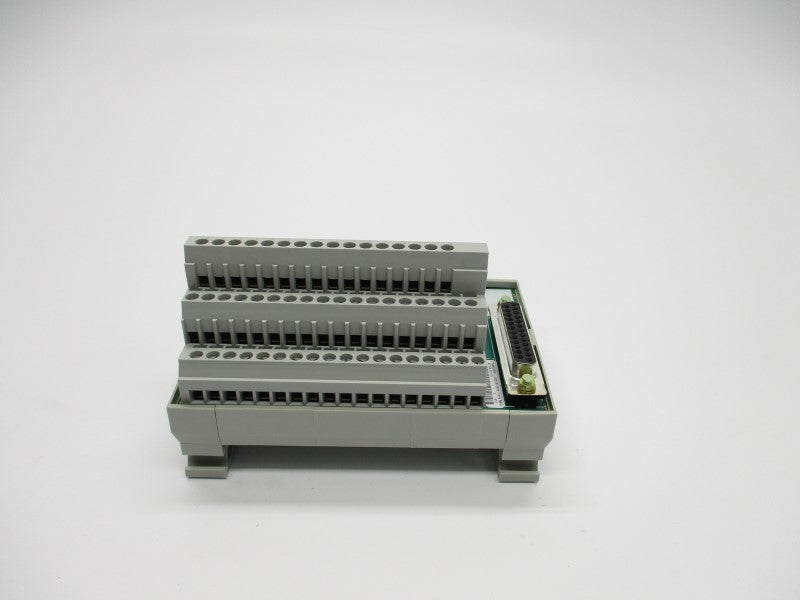 ALLEN BRADLEY 1492-AIFM16-F-3 SER. A NSMP