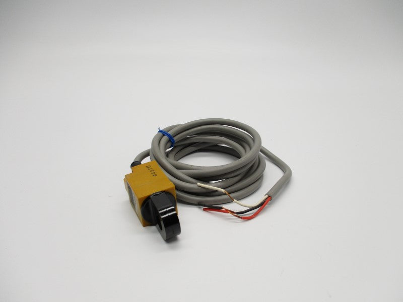 OMRON TL-H10ME1 10-30VDC NSMP