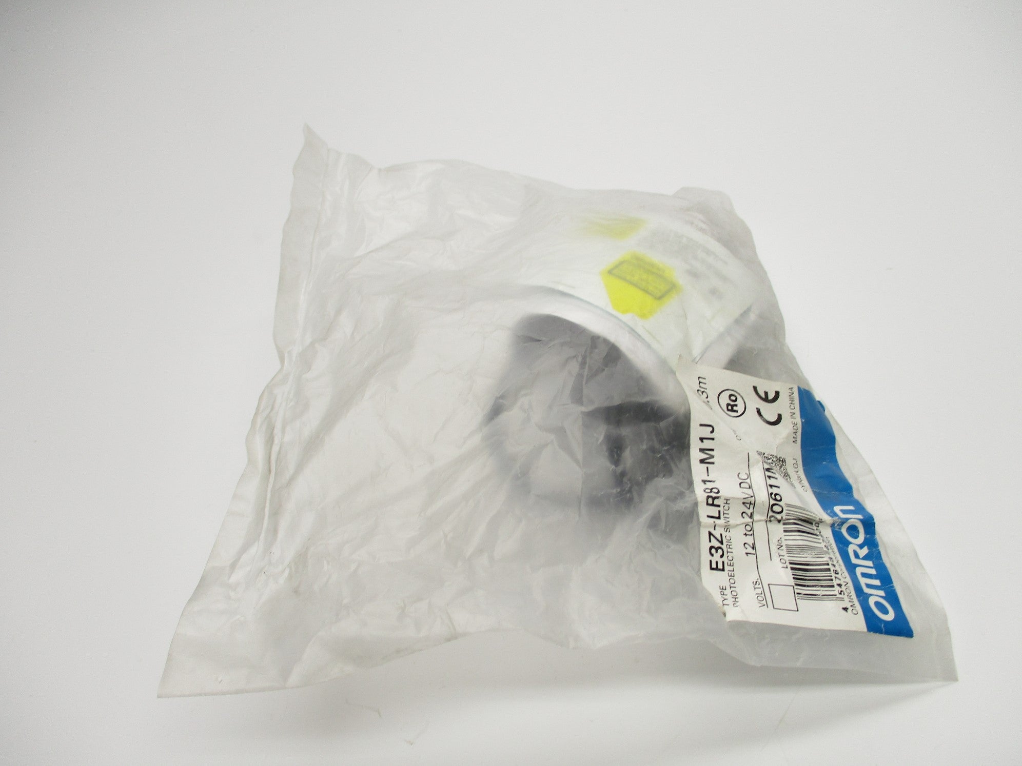 OMRON E3Z-LR81-M1J NSMP