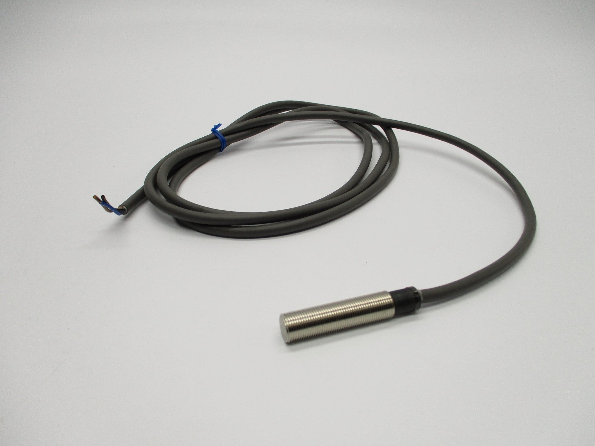 OMRON E2V-X2C1 NSNP