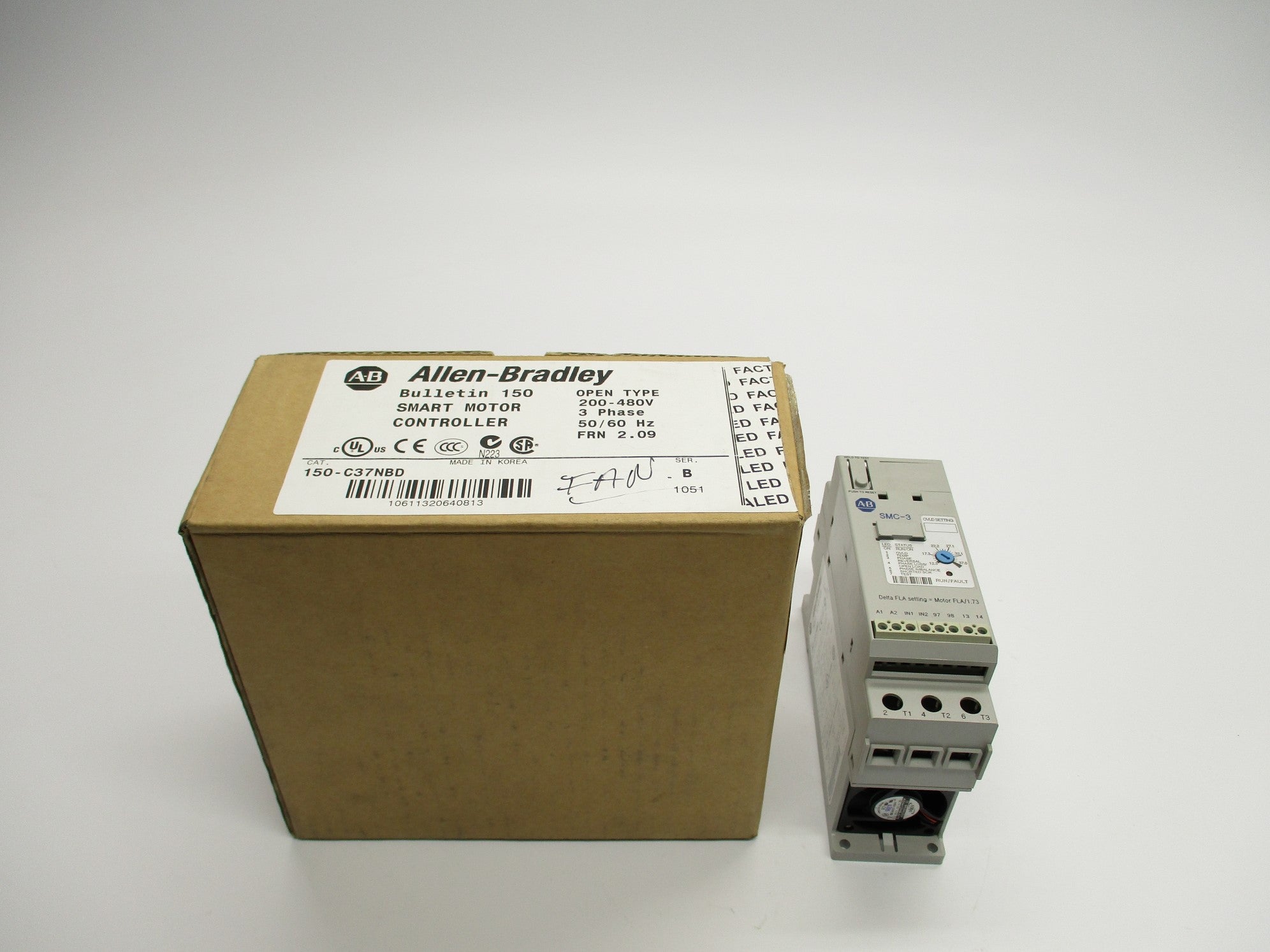 ALLEN BRADLEY 150-C37NBD SER. B 575V 64A F/W 2.09 (BR/WH) NSMP