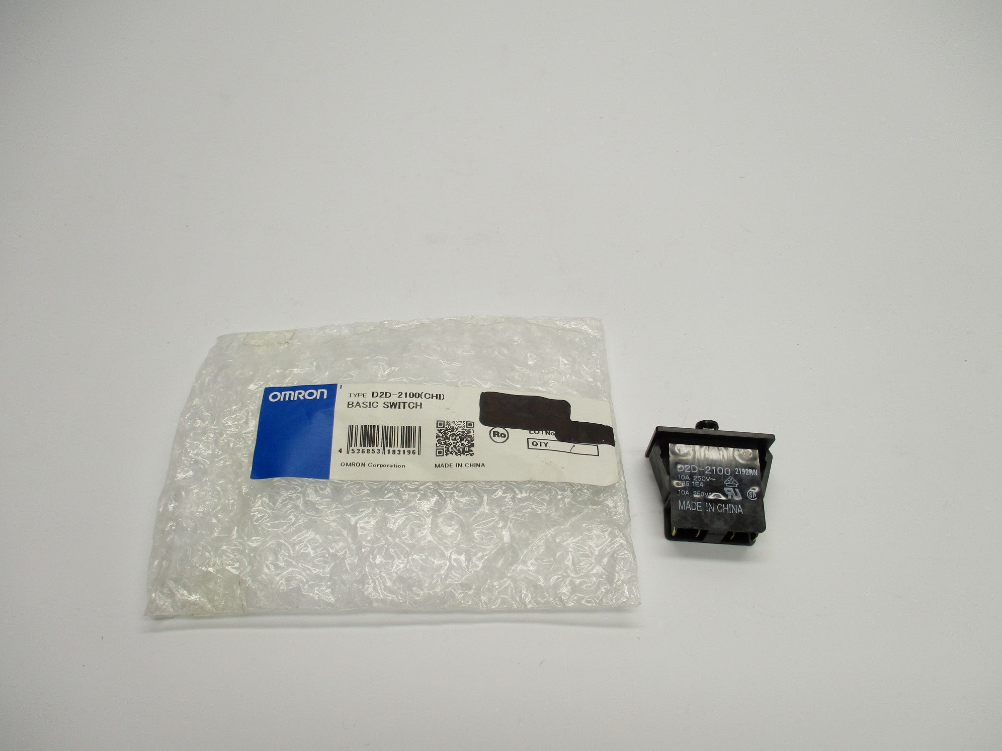 OMRON D2D-2100 CHI NSMP