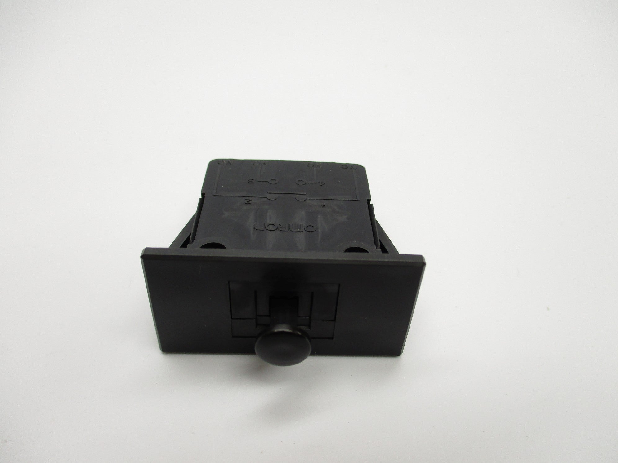 OMRON D2D-2100 CHI NSMP