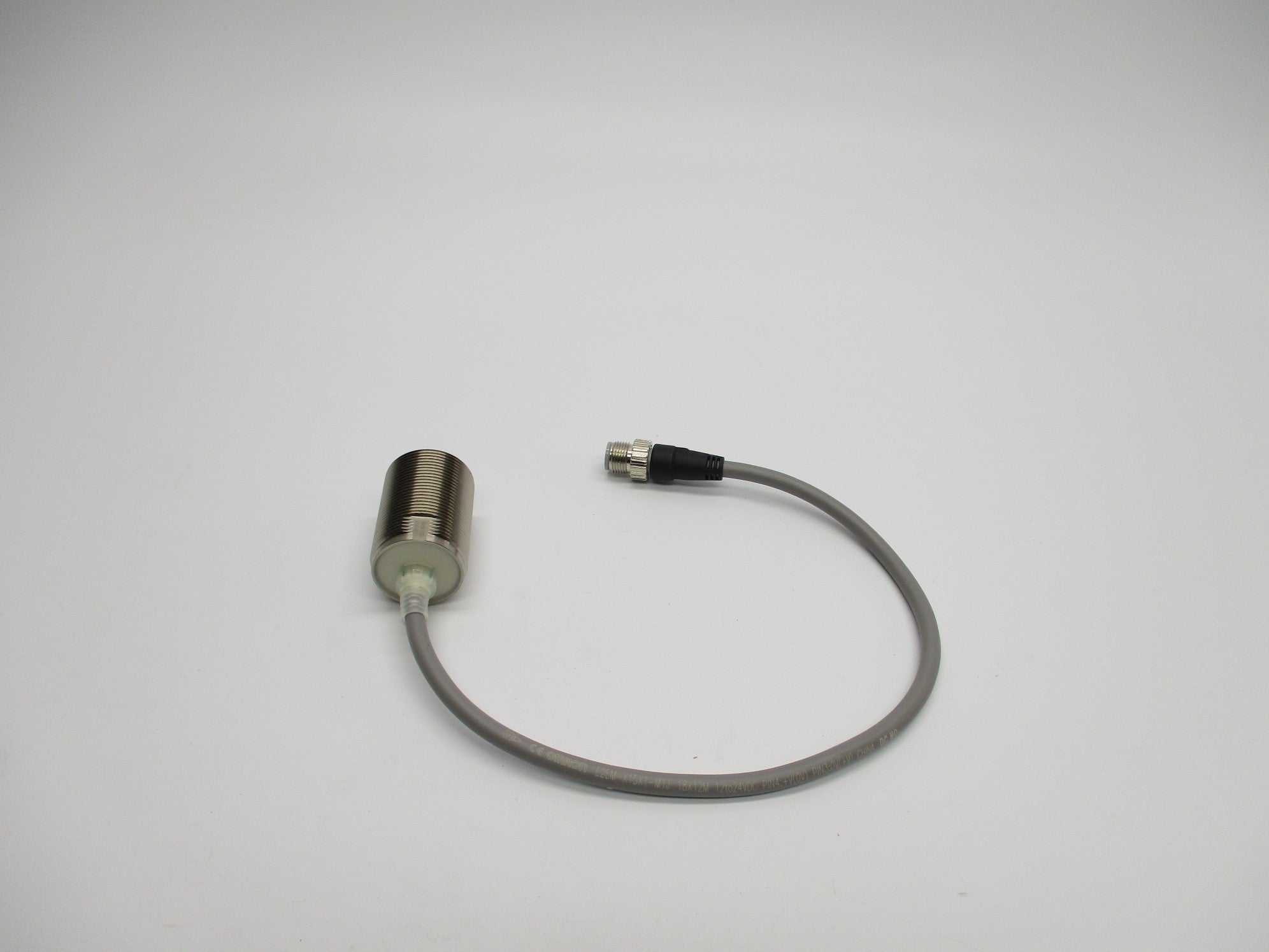 OMRON E2EM-X15X1-M1J NSNP