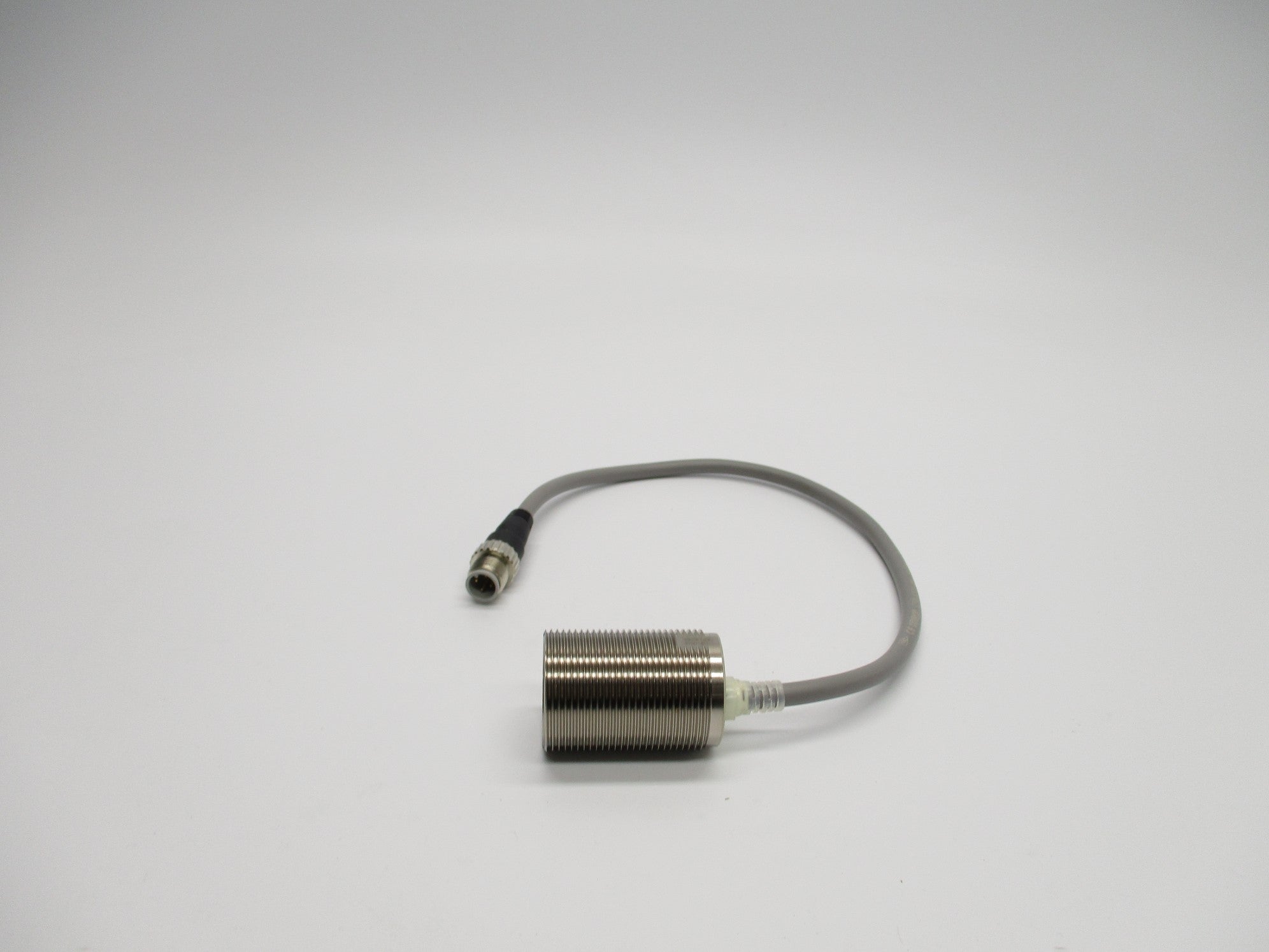 OMRON E2EM-X15X1-M1J NSNP