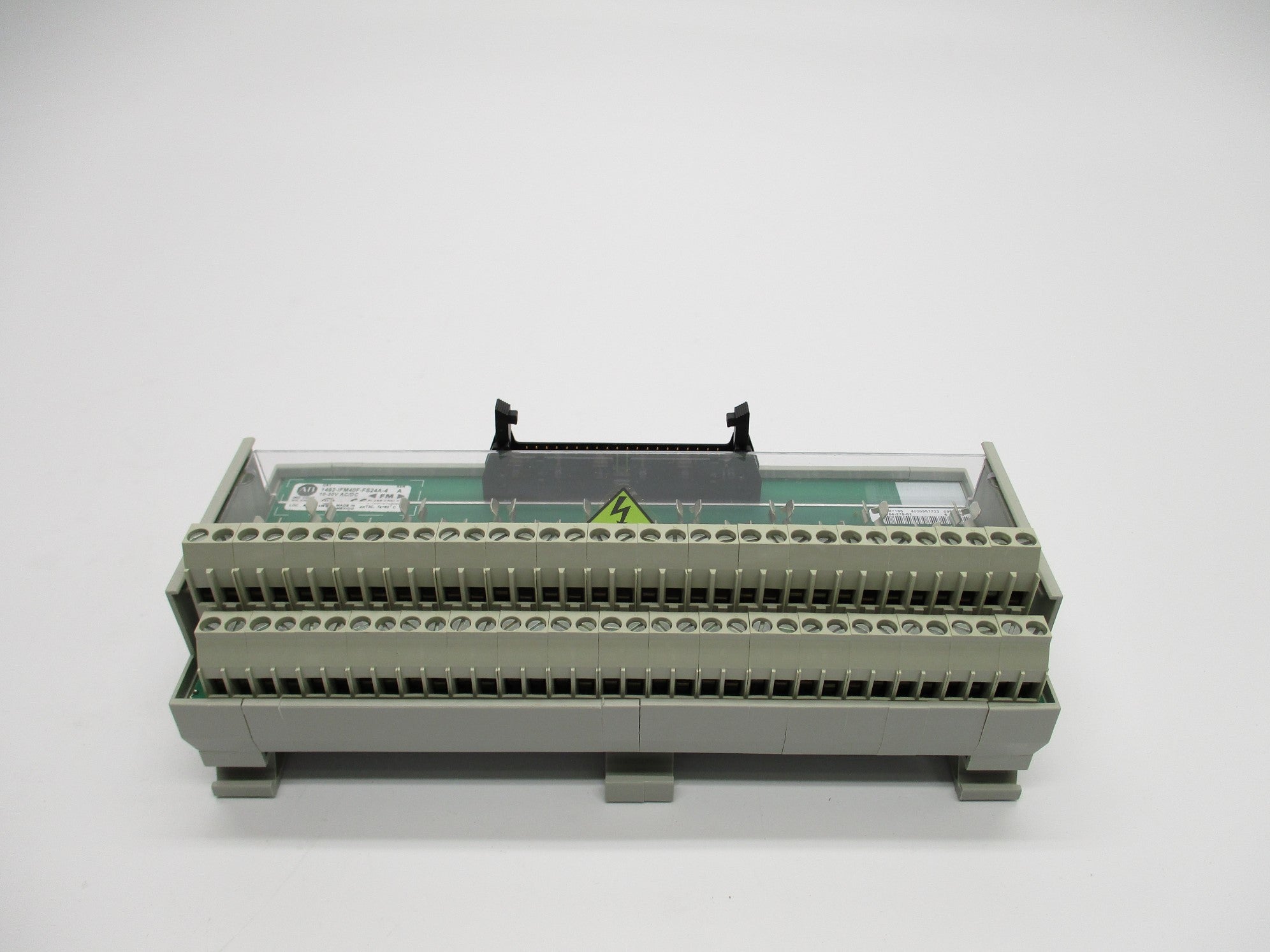 ALLEN BRADLEY 1492-IFM40F-FS24-4 SER. A NSMP