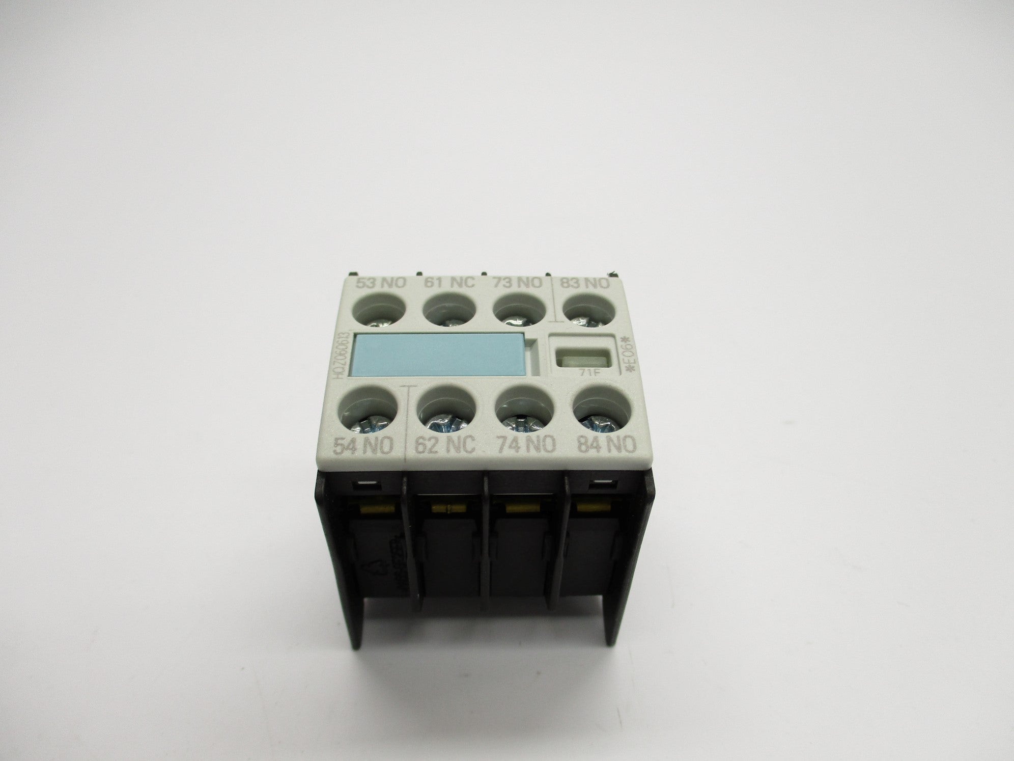 SIEMENS 3RH1911-1GA31 690V 10A NSMP