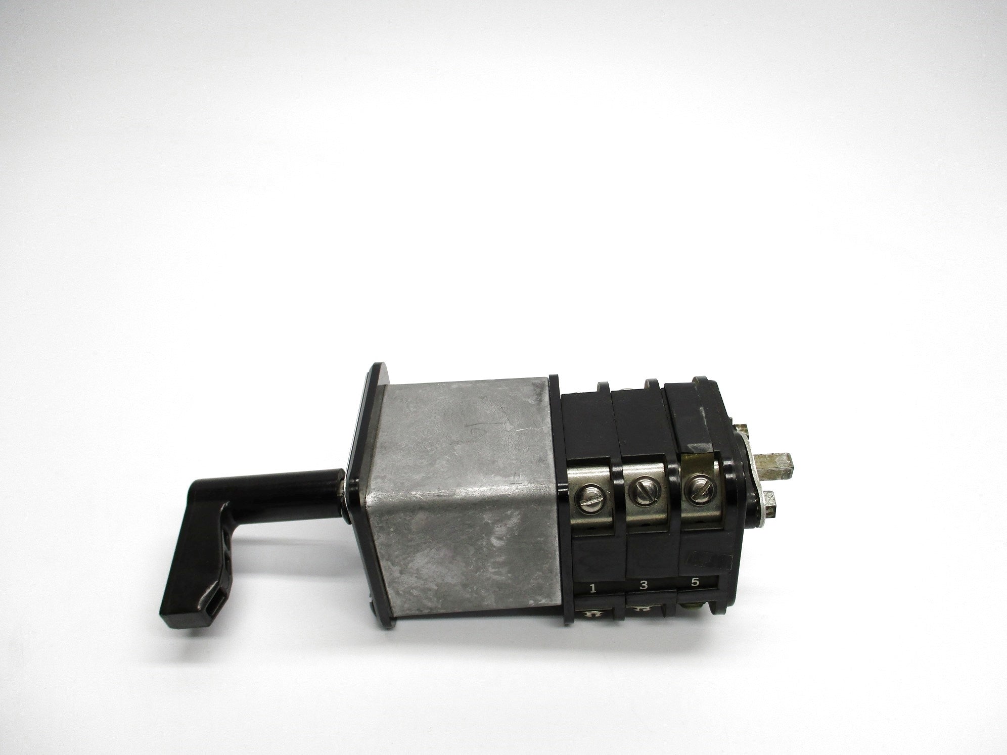 GENERAL ELECTRIC TYPE SBM 10AA106 UNMP
