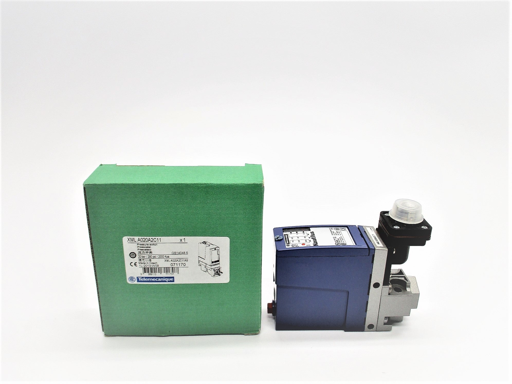 TELEMECANIQUE XMLA020A2C11 NSMP