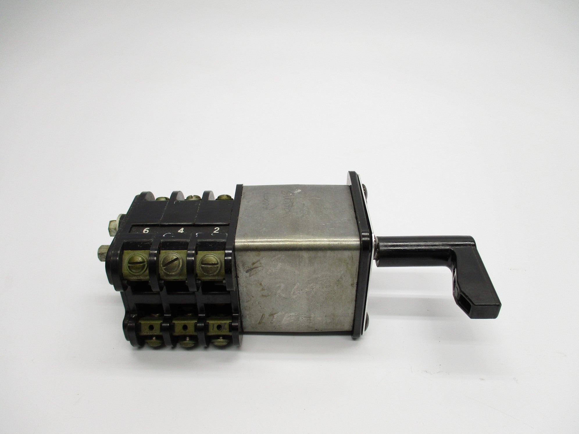 GENERAL ELECTRIC TYPE SBM 10AD175 UNMP