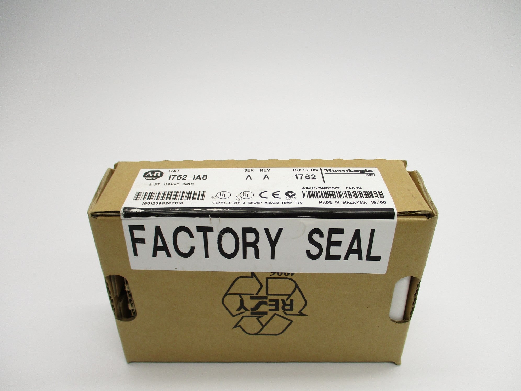ALLEN BRADLEY 1762-IA8 SER. A DATE:10/08 NSFS
