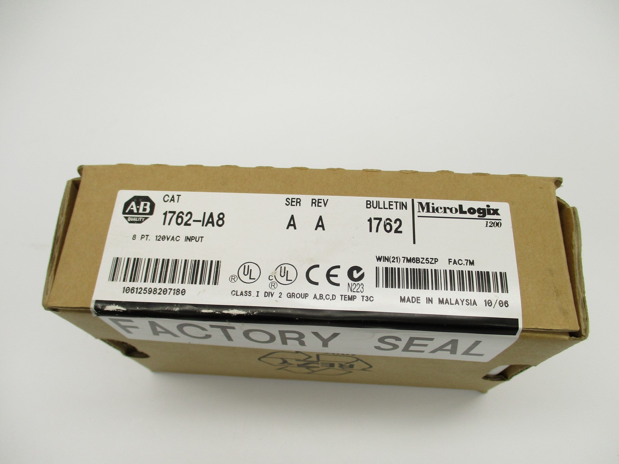 ALLEN BRADLEY 1762-IA8 SER. A DATE:10/08 NSFS