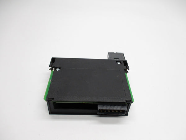 ALLEN BRADLEY 1756-OB16E SER. A 24VDC F/W 3.3 NSNP