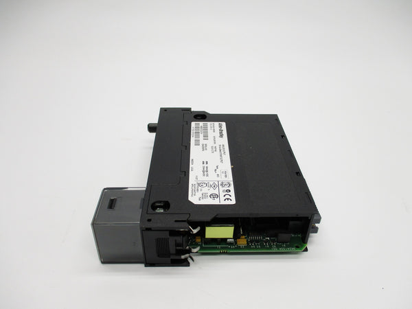 ALLEN BRADLEY 1756-OF8 SER. A F/W 1.5 24VDC NSMP