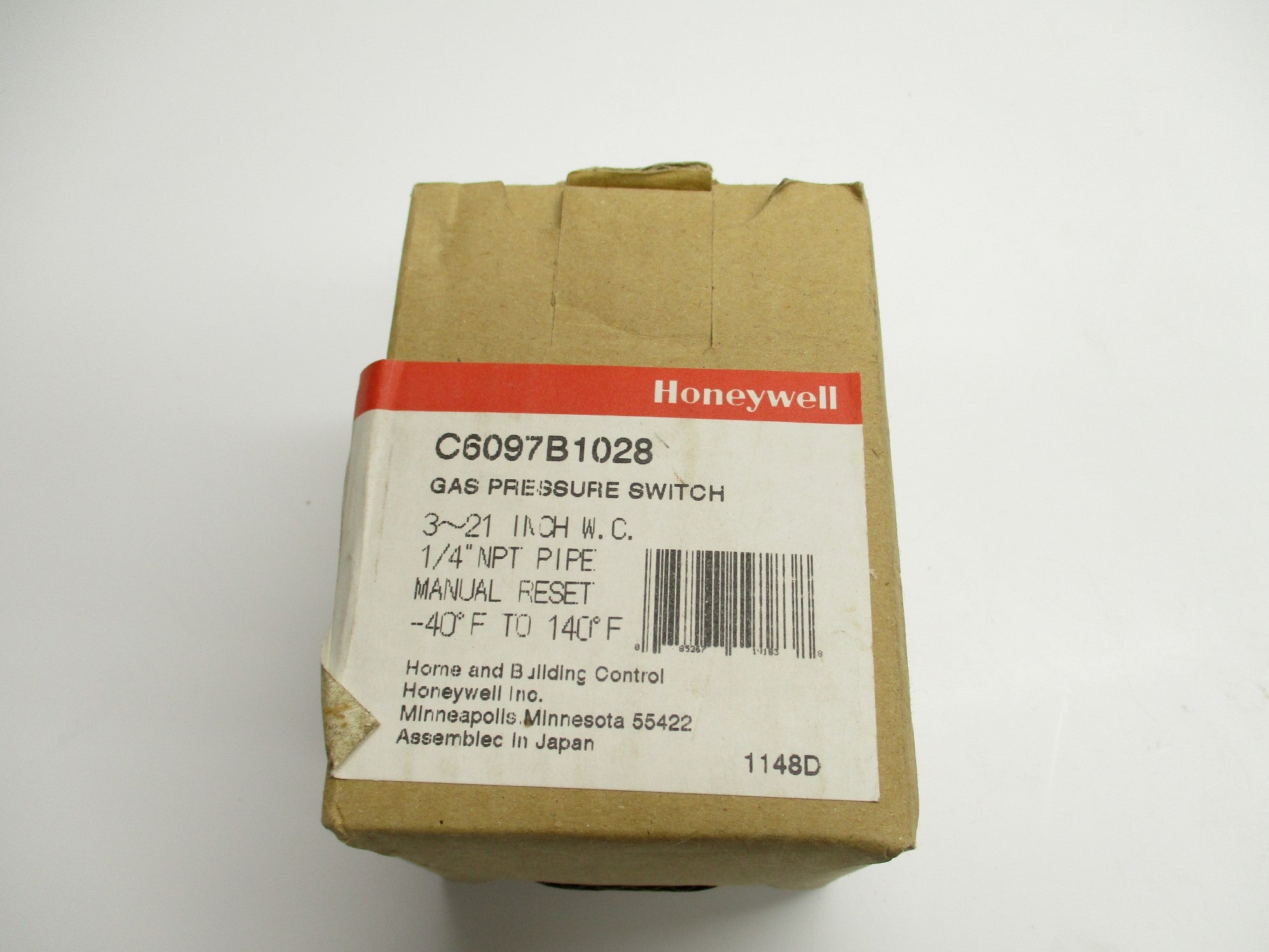 HONEYWELL C6097B1028 240VAC 3-21 -40-140'F 1/4" NSMP
