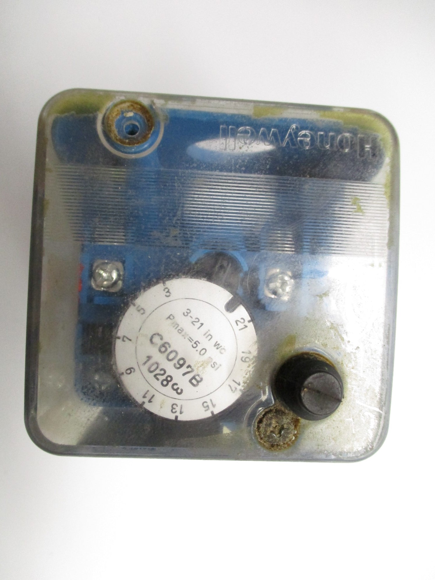 HONEYWELL C6097B1028 UNMP